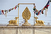 Sarnath - the Tibetan temple 